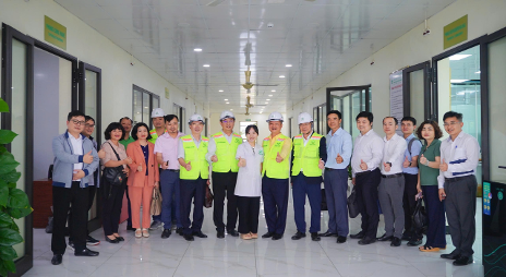 Một số hình ảnh tại buổi làm việc